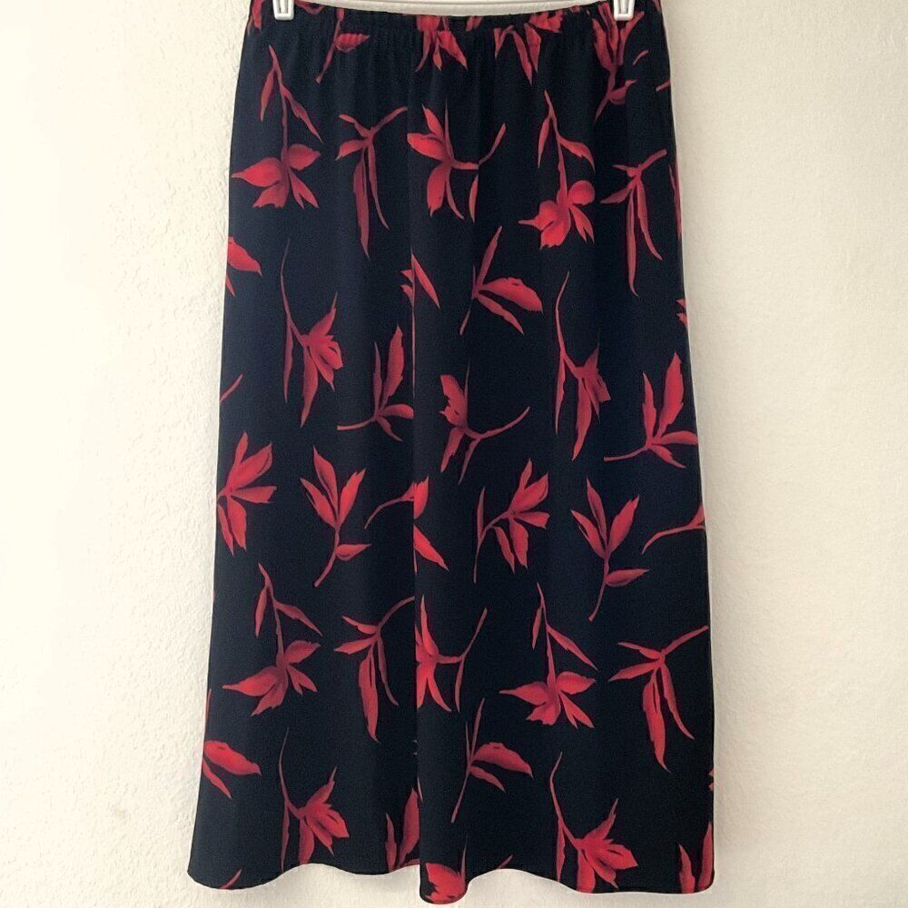 Floral Leaf Lightweight Plus Skirt 18W Like New